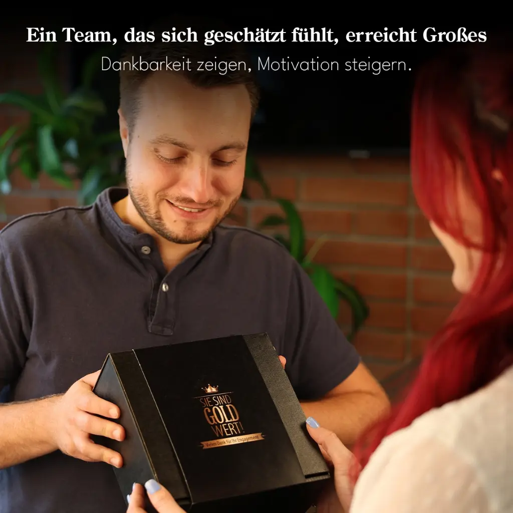 mockup_gold_geschenkset_Ganzjahr_SIE_Lupe_97872