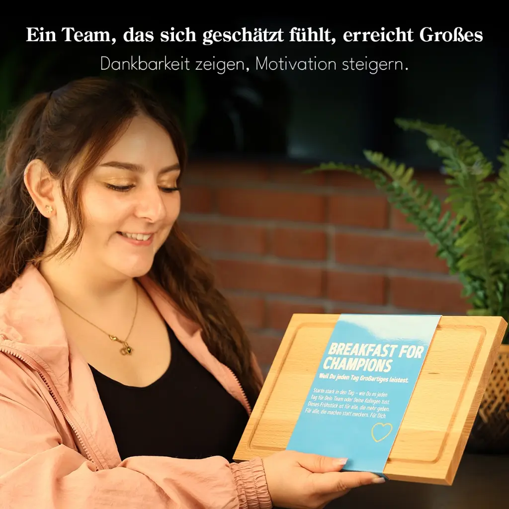 Frühstücksbrett "Breakfast for Champions" - Xmas