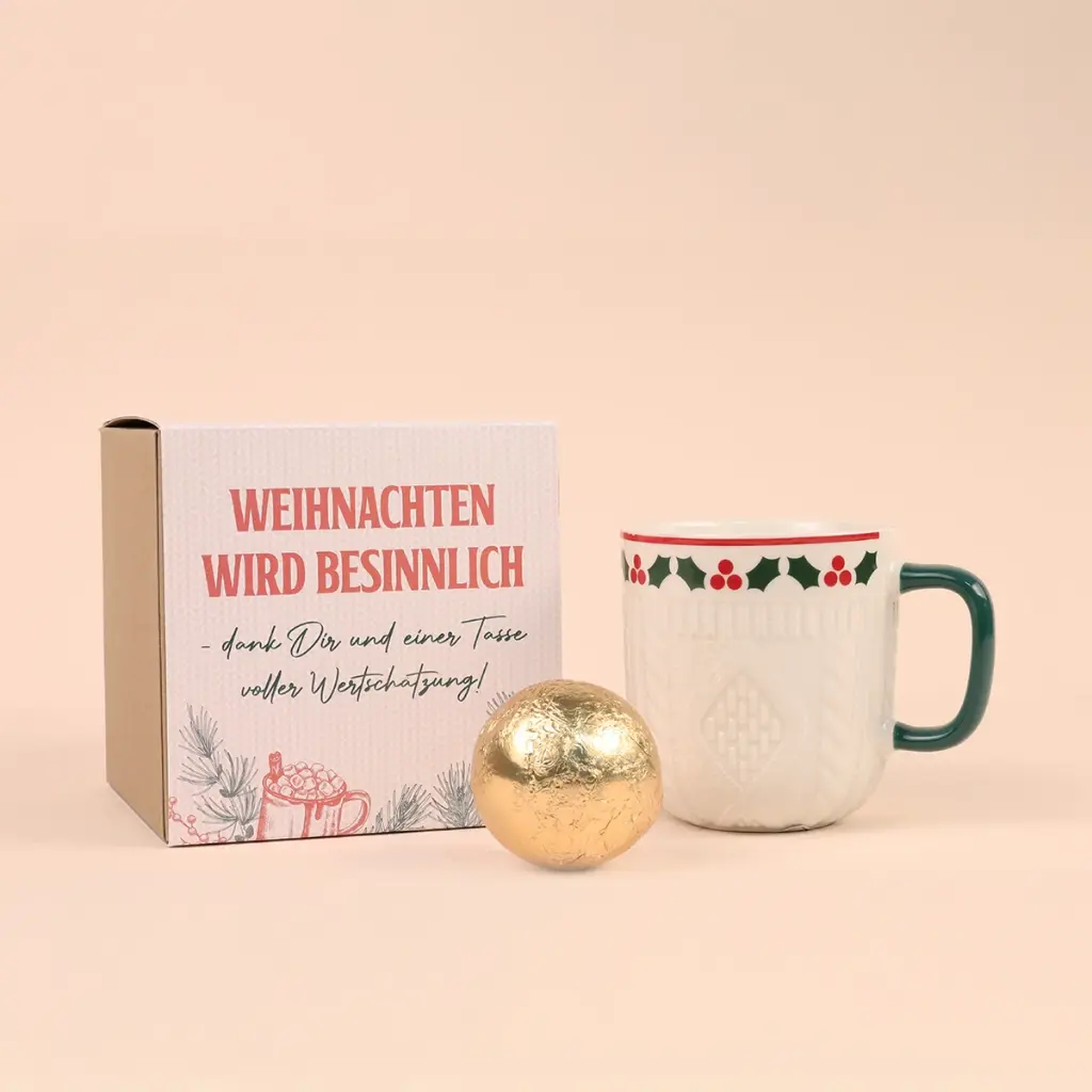 Weihnachtstasse voller Freude